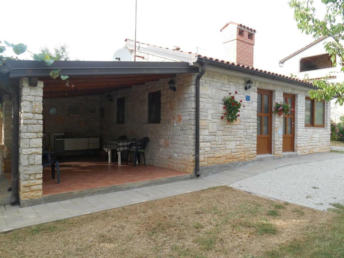 Appartamento Miadea Rovinjsko Selo Esterno foto